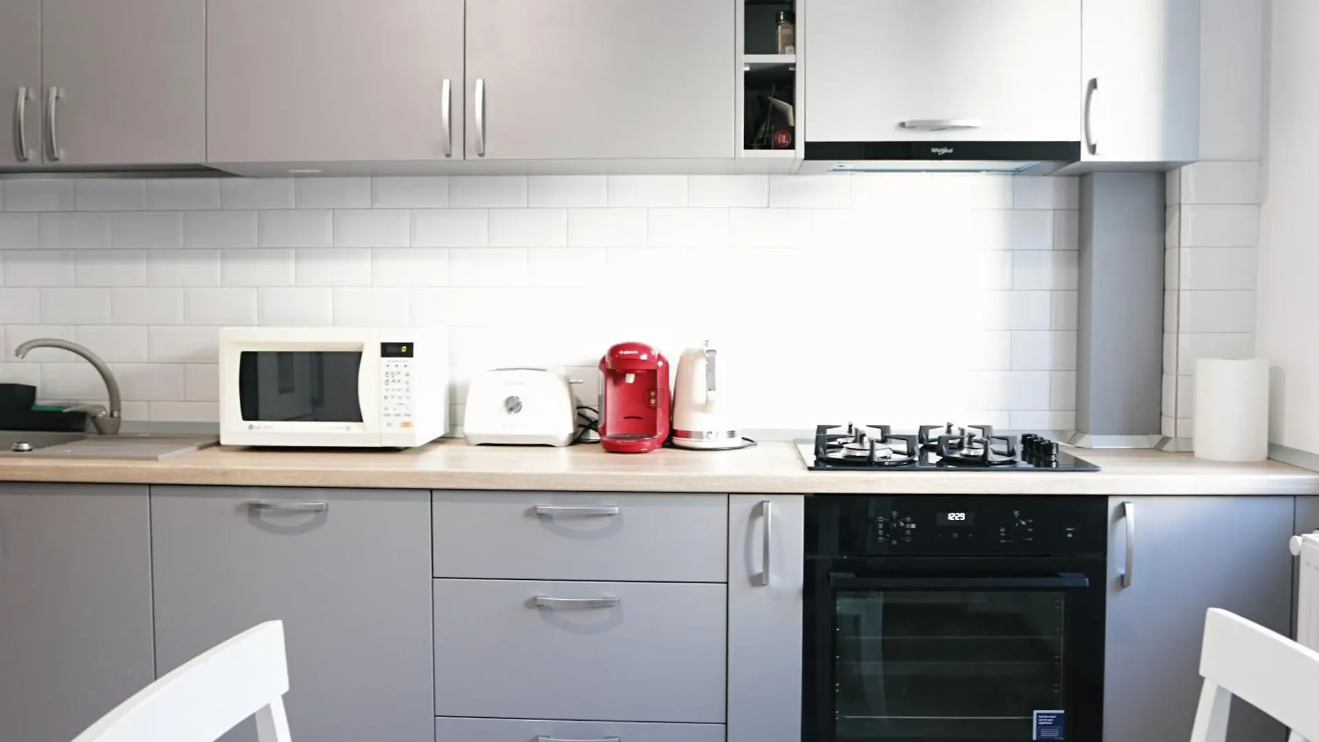 Conta I 1 Bedroom Apartment Near Tnb Бухарест