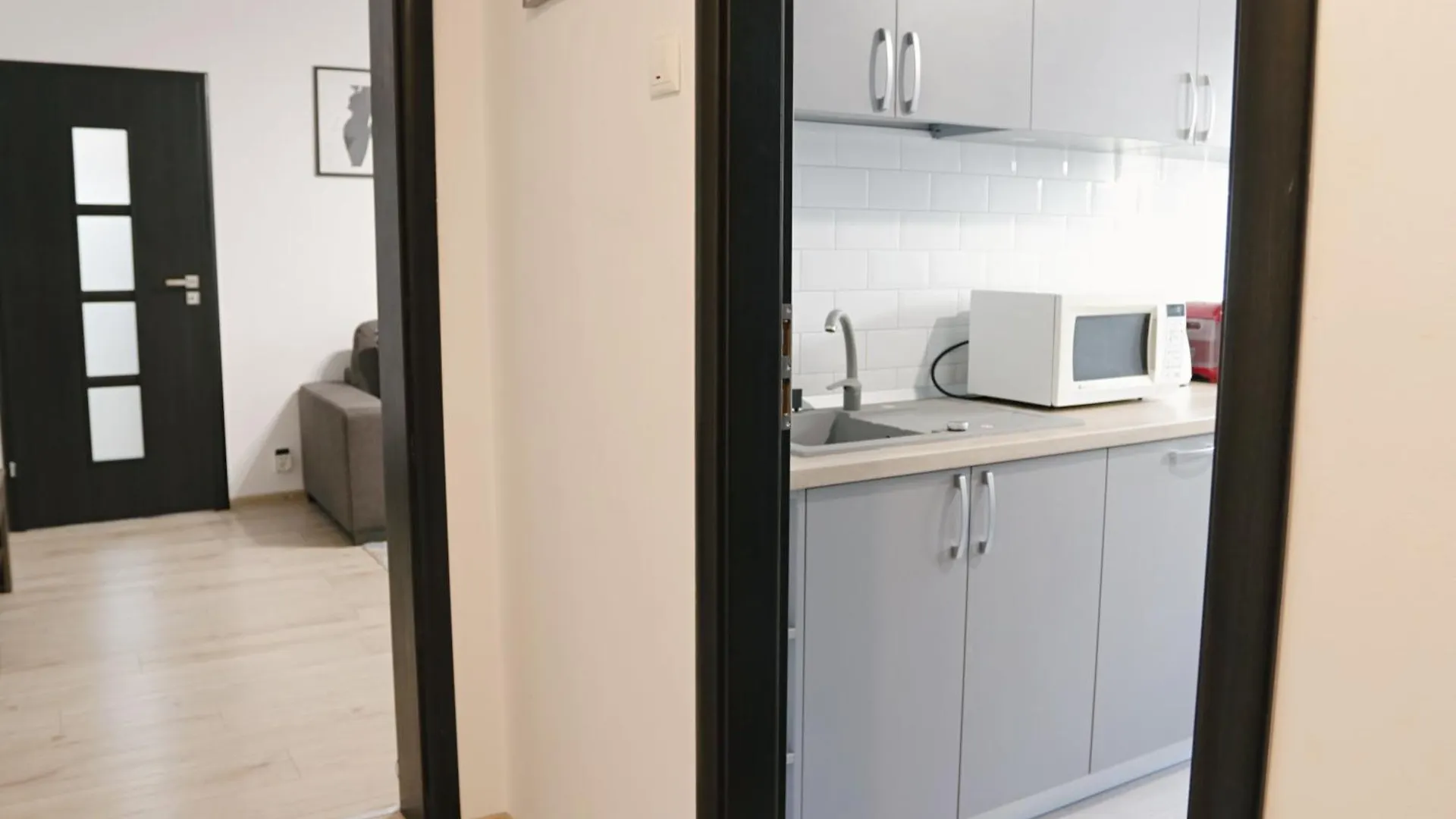 Conta I 1 Bedroom Apartment Near Tnb Bucharest 0*,